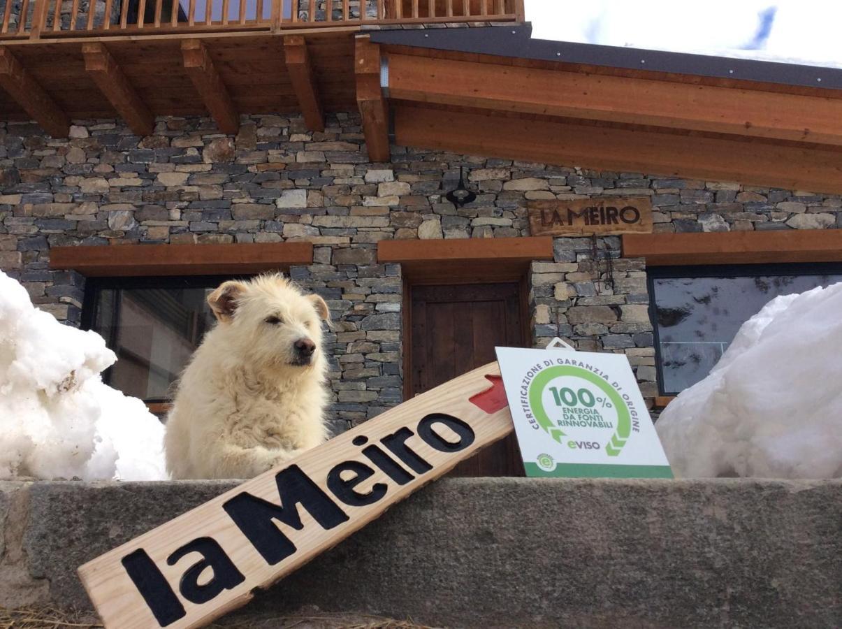 La Meiro Castelmagno Luaran gambar